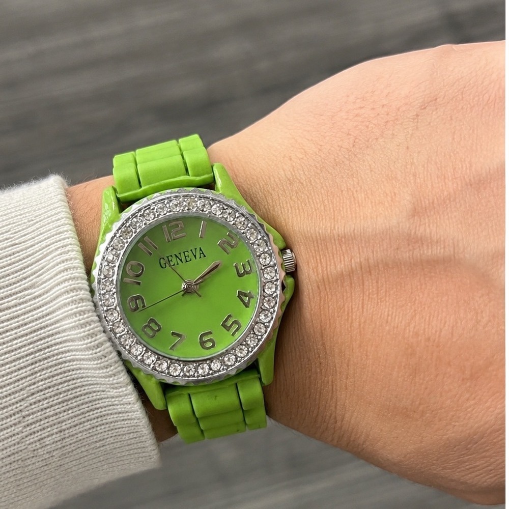 Vintage Geneva Womens Jelly Watch Lime Green Rhinestone Bezel Y2K Working